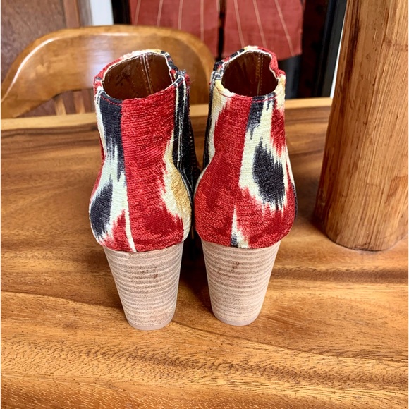 Anthro Velvet Ikat boots - Picture 11 of 15